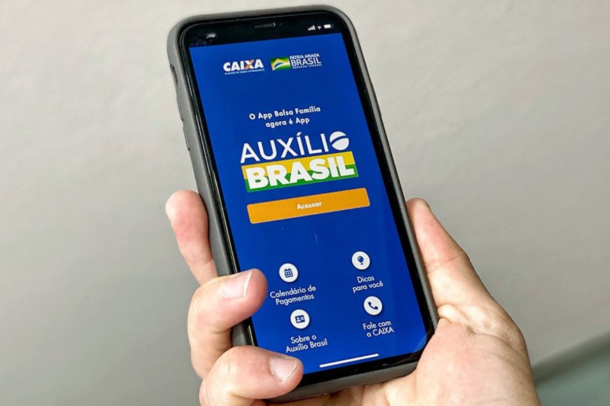 auxílio Brasil