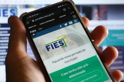 Caixa cria aplicativo do FIES para renegociação de dívidas; veja como funciona