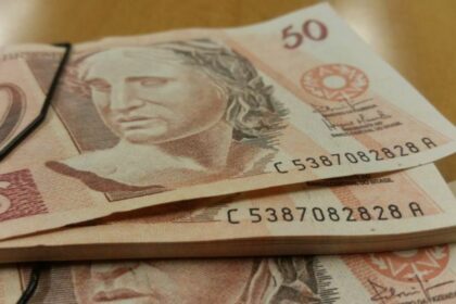 Auxílio de R$1200 será Liberado na Segunda (31)? Saiba todos os detalhes