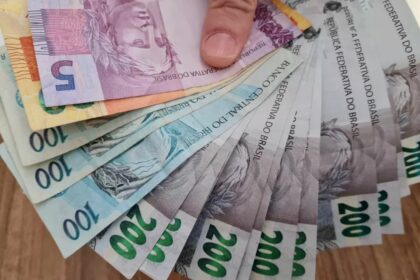 Auxílio para mães solteiras já está recebendo CADASTRAMENTO? Veja!