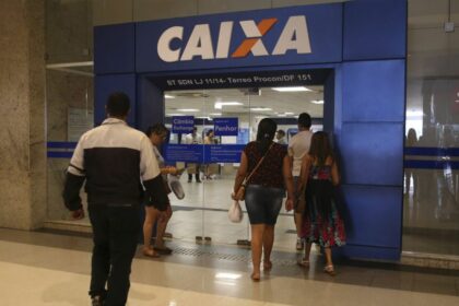 Saque de R$ 3 mil na Caixa Liberado: Veja se tem direito