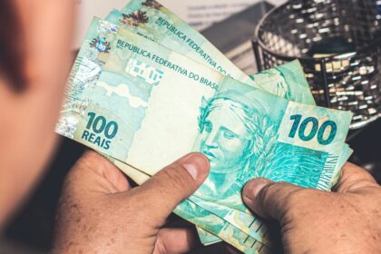 13º salário Auxílio Brasil será pago em novembro? Descubra