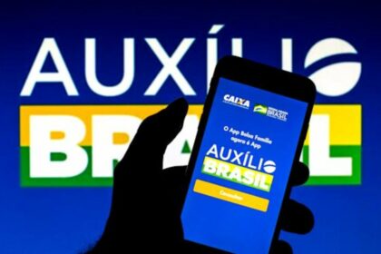 AUXÍLIO BRASIL NOVEMBRO: PAGAMENTO RETORNA AMANHÃ (21/11)! Veja se RECEBE R$ 600 ou R$ 710