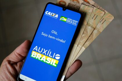 Com vitória de Lula deve cancelar a antecipação do Auxílio Brasil de novembro; Entenda