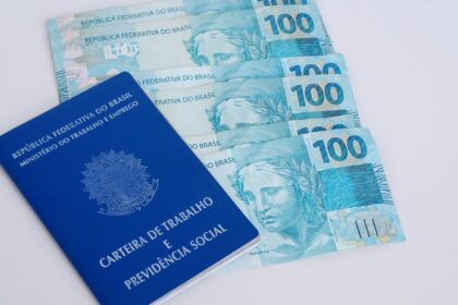 Trabalhou com CARTEIRA ASSINADA? Você pode ter um saque de R$ 10 MIL disponível! Veja agora