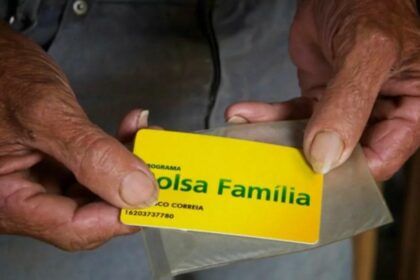 Caixa paga Bolsa Família Hoje - Veja se está na lista