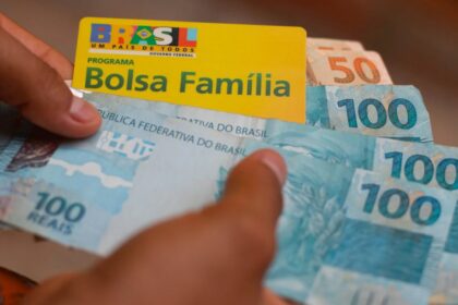 NOVO AUXÍLIO DUPLO para 2023 que pode passar de R$700 - Entenda?