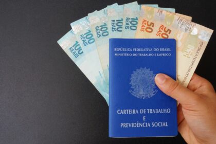 Salário mínimo R$ 1.320 COMEÇA QUANDO ?