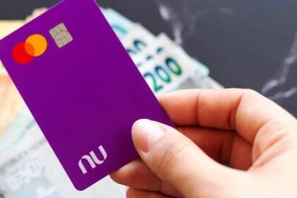 Nubank está liberando até R$1.500 para clientes; saiba como receber