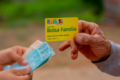 Bolsa Família paga R$ 710 em fevereiro; Veja se irá receber